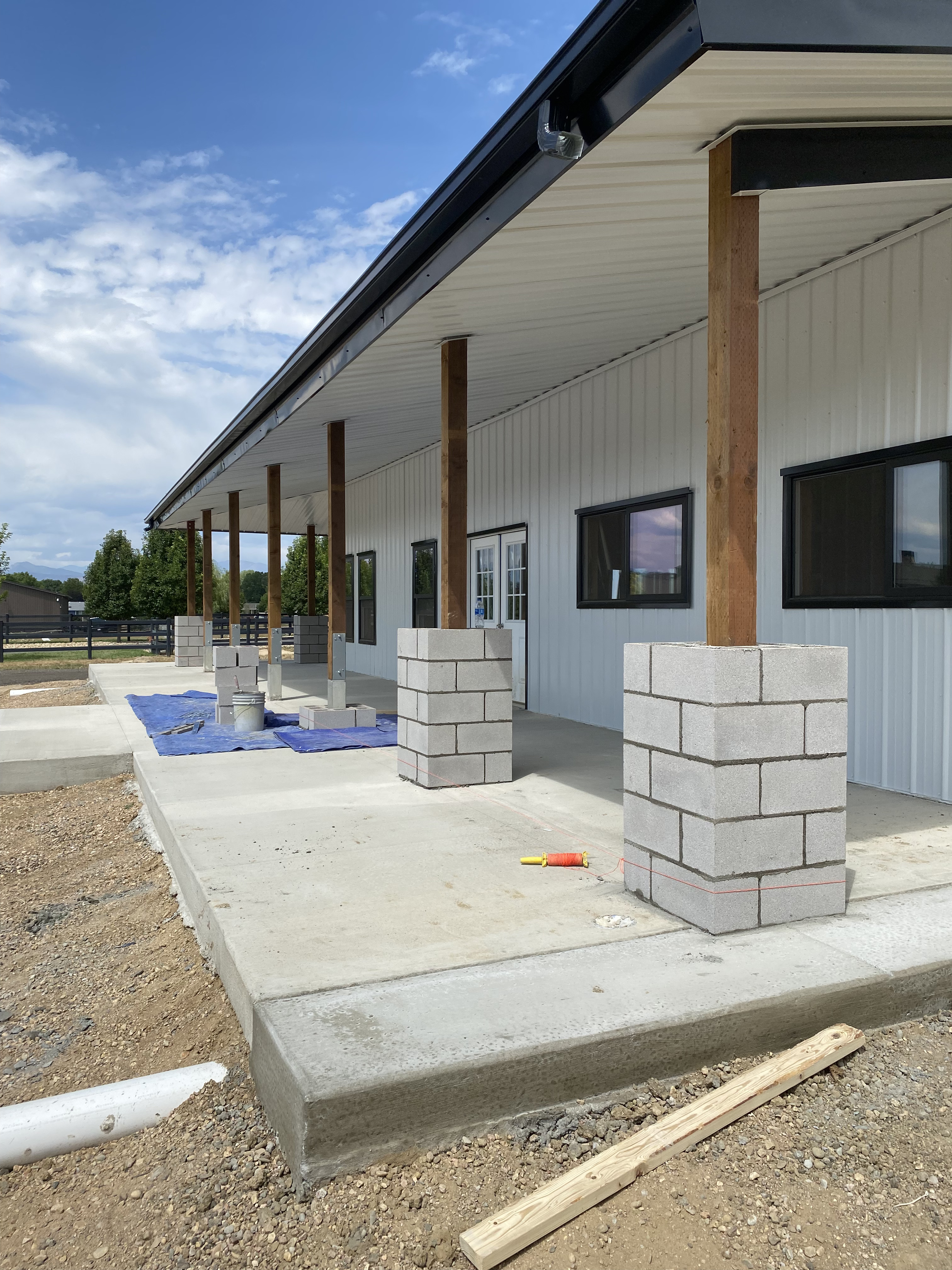 Custom brick wall built in Cheyenne Wyoming by F Masonry